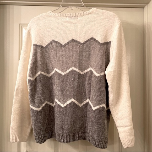 Alfred Dunner Cream and Grey Sweater Size 1X (H7) - Picture 4 of 4
